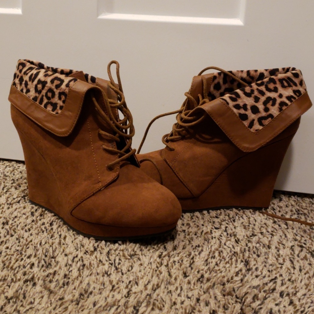 Qupid leopard print wedge booties